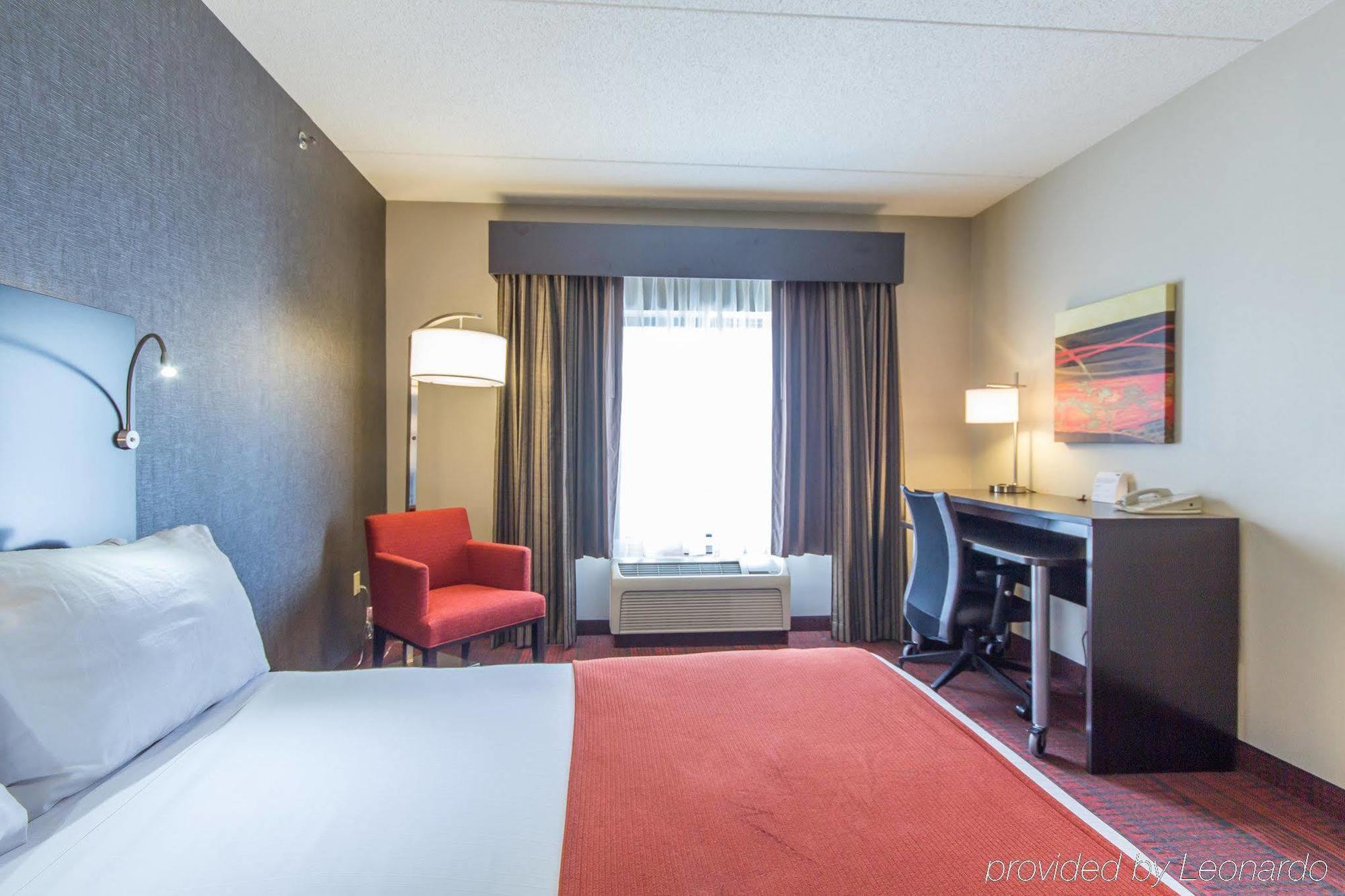 Holiday Inn Express Hotel & Suites Auburn By Ihg Exterior foto